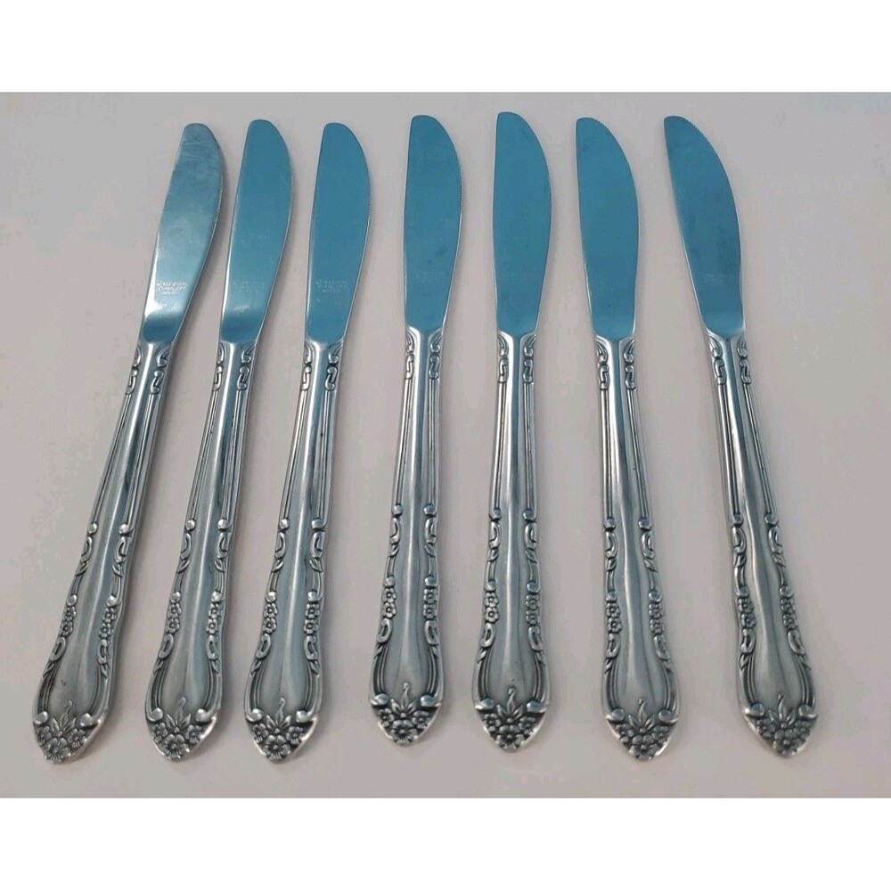 7 Fleurette Imperial International Stainless Korea 8- 1/4"   Knives Flatware
